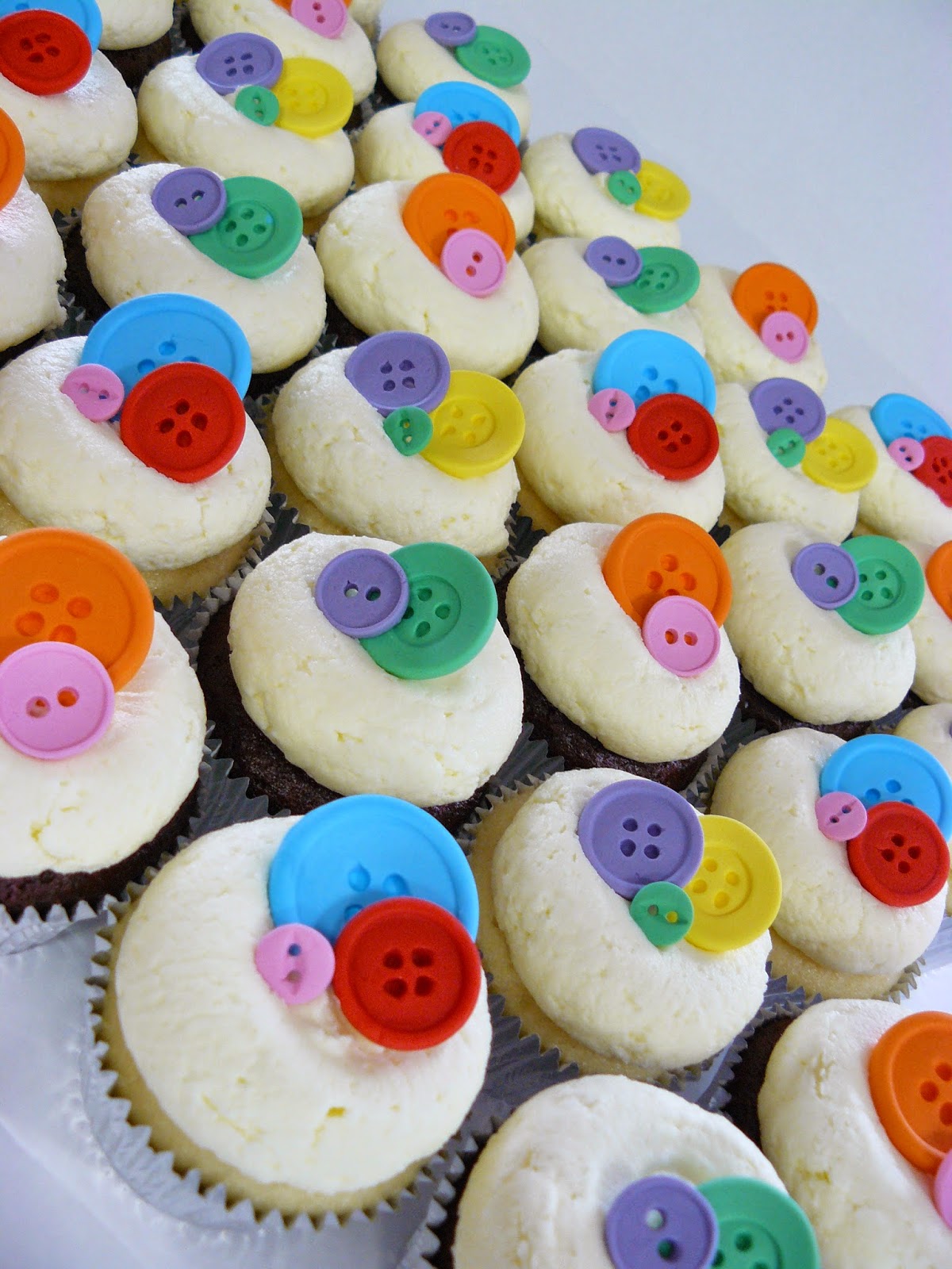 The Cup Cake Taste Brisbane Cupcakes Button Cupcakes