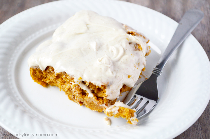 3 Ingredient Pumpkin Cake with Cinnamon Cream Cheese Frosting #SnackandSmile