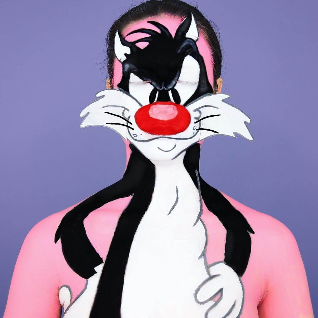 05-Sylvester-the-Cat-Annie-Thomas-TV-Cartoon-Characters-on-Body-Painting-www-designstack-co
