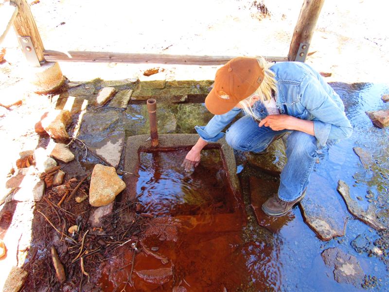 Glen Alpine Springs Resort Hike... HAERR TRIPPIN'