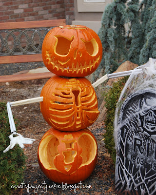 Erratic Project Junkie: Halloween Themed Decor and 2013 Pumpkin Plan Reveal