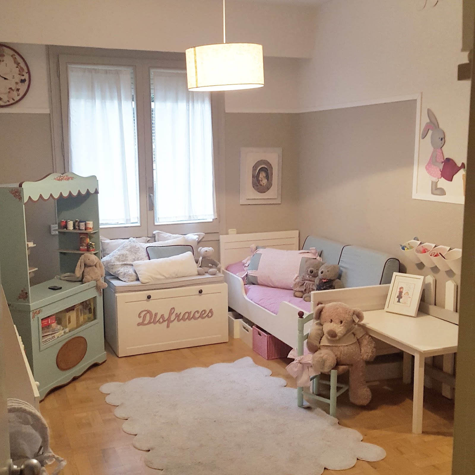 Colores para las paredes de habitaciones infantiles: Beige y Gris - Mon  Petit Nicolás, image size:1600x1600