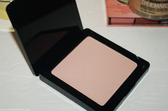 Catrice Highlighting Powder Review