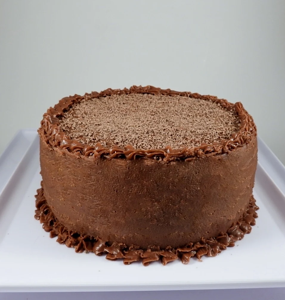 Old Fashioned Fudge Cake