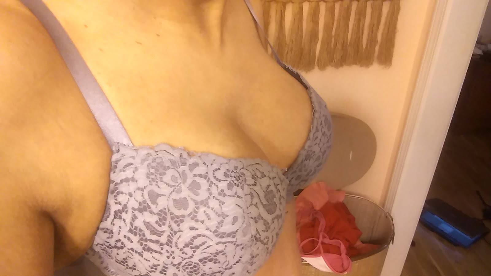 face and boobs selfie xxx gallery