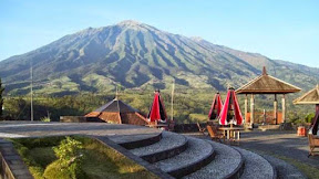 Tourist attraction Ketep Pass in Magelang