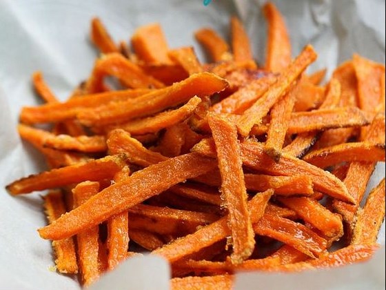 Crispy Oven Baked Sweet Potato Fries #OvenBaked #Potato Crispy Oven Baked Sweet Potato Fries #OvenBaked #Potato