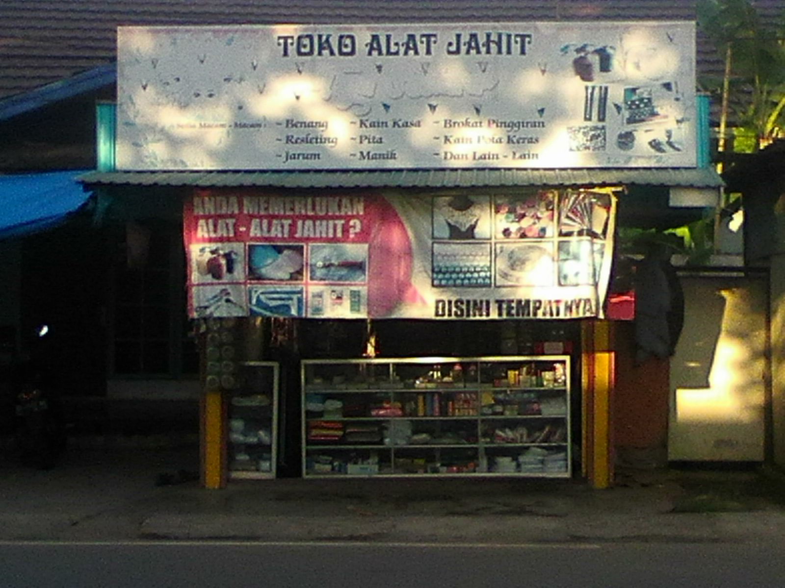Alat Jahit Tangan