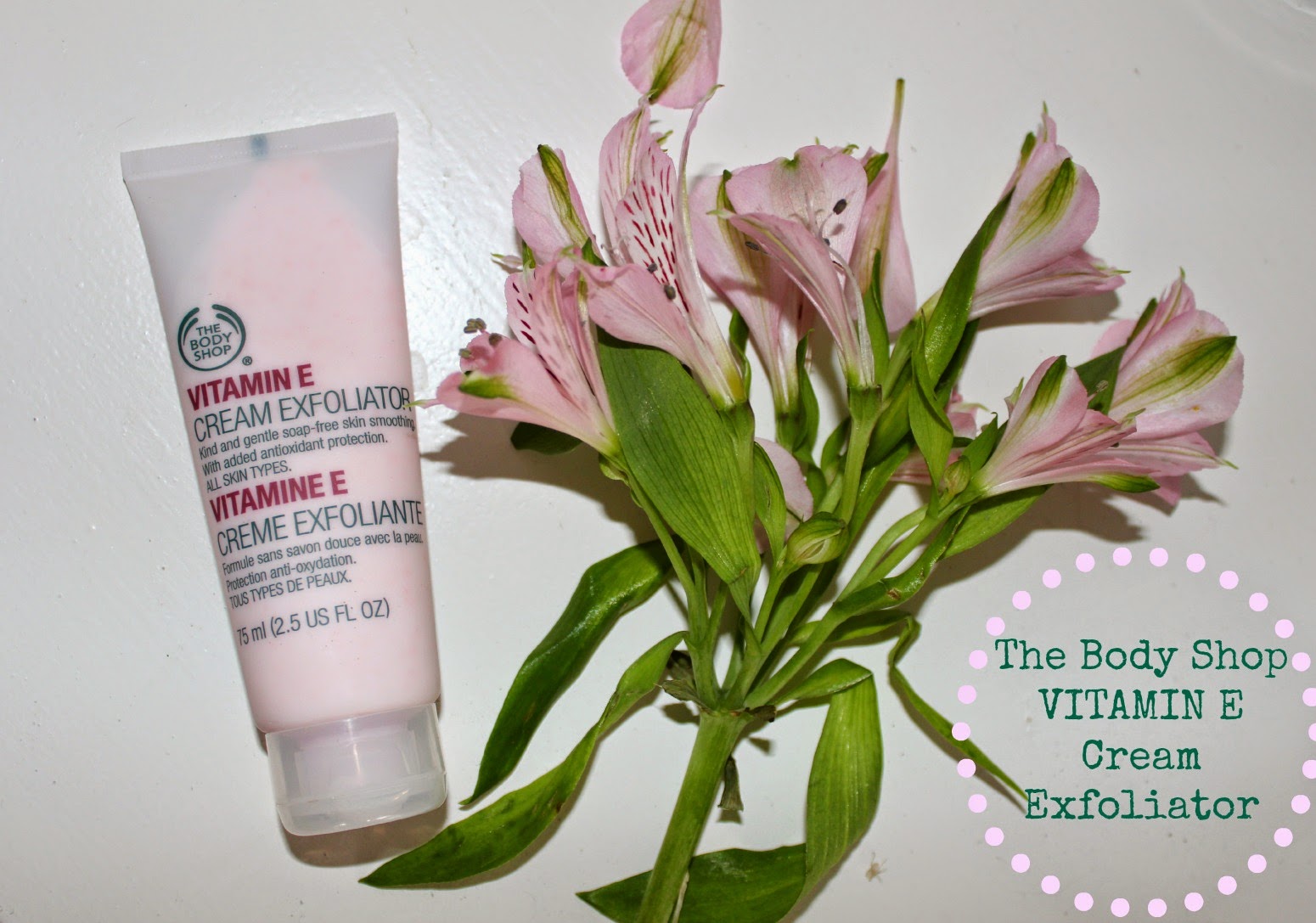 Verkoper Over instelling nek The Cleanser beauty blog: The Body Shop Vitamin E Cream Exfoliator Review:  the most gentle face scrub you could wish for!