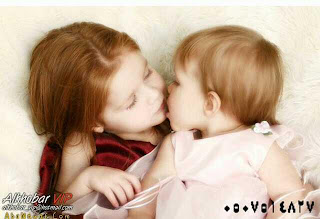 funny kiss photo, funny kiss wallpaper, funny kissing picture, 