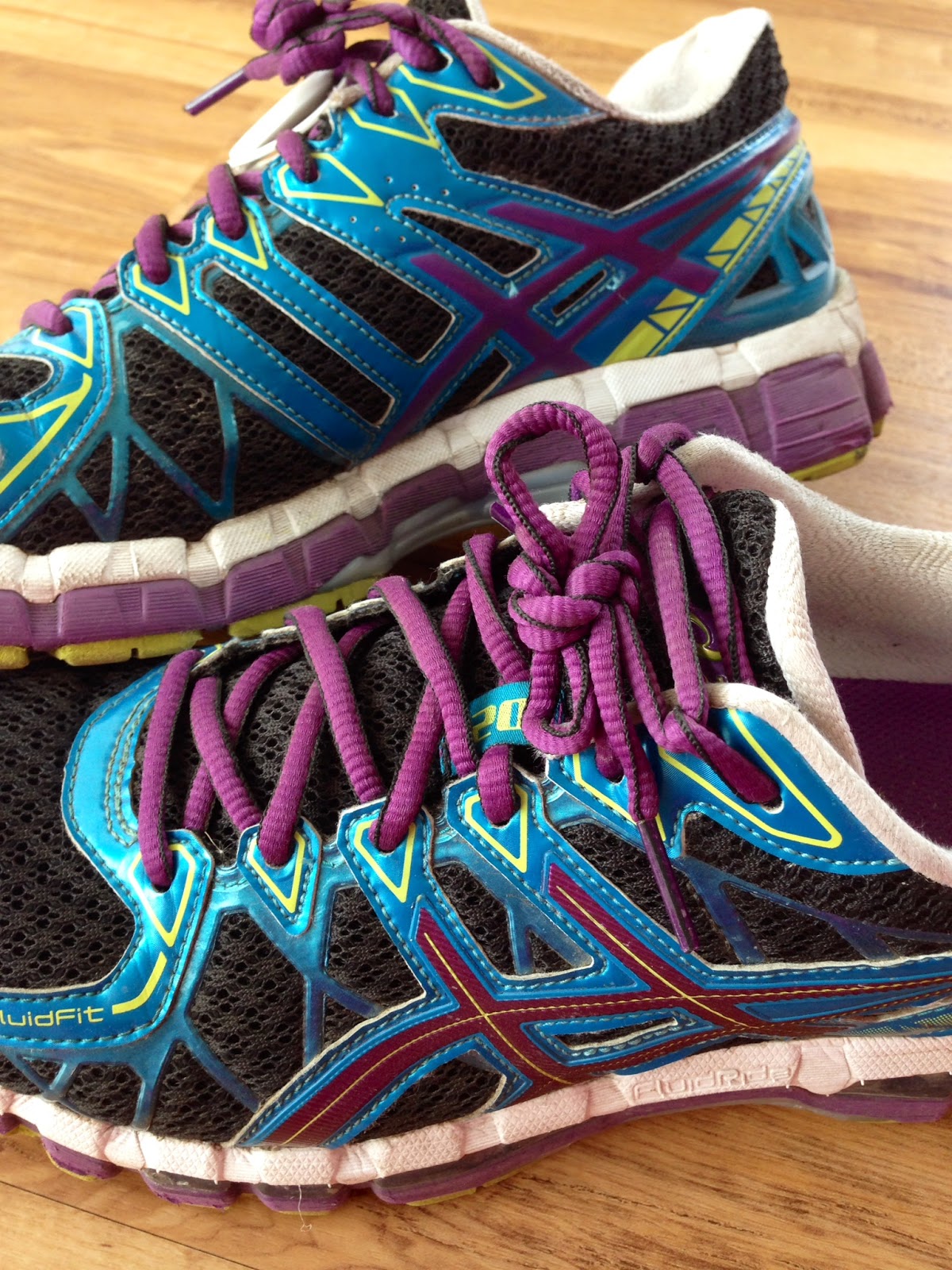 Athletic Shoes Many Different Types Four Season Fit