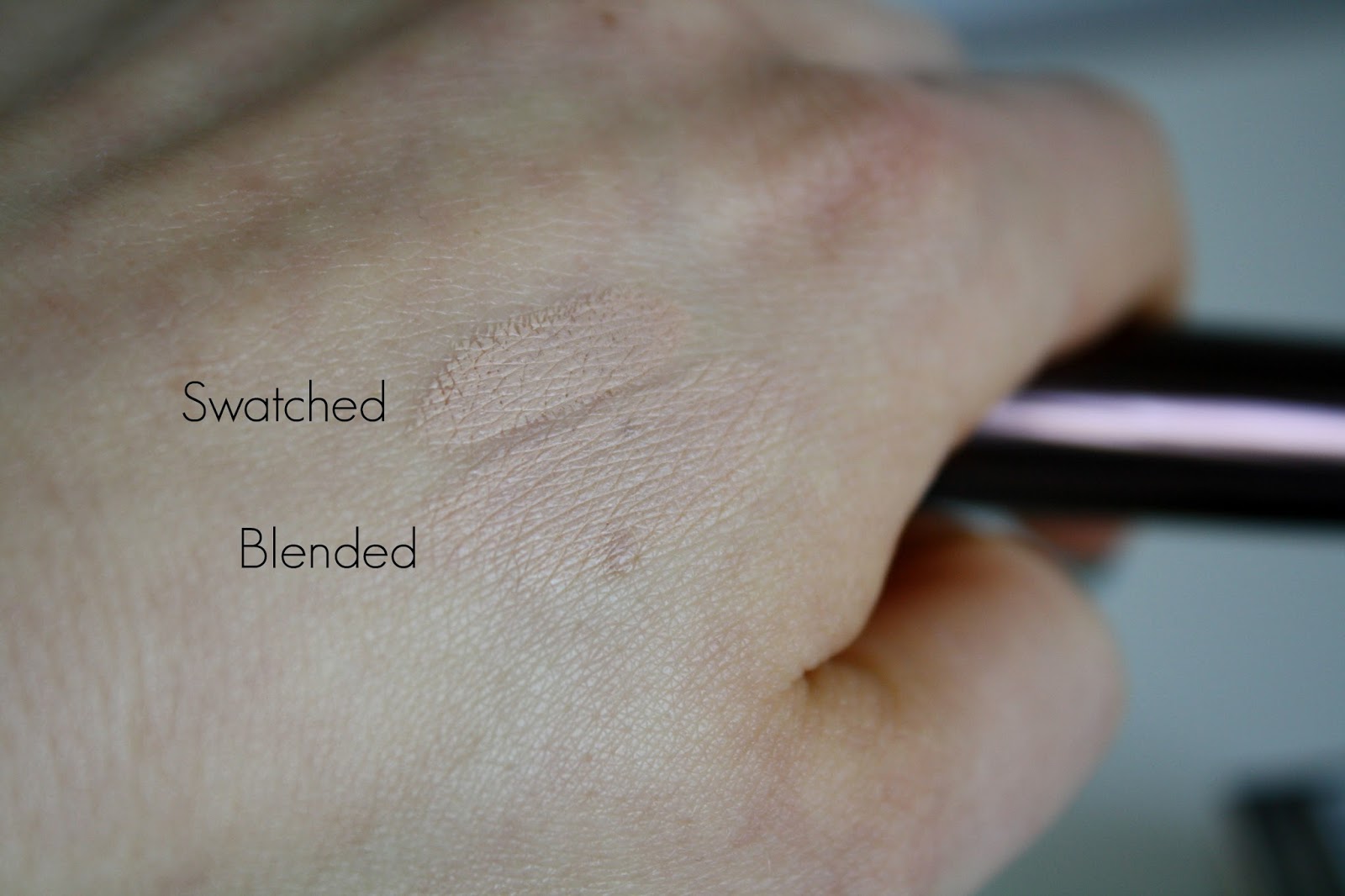 Graceyblossom Hourglass Hidden Corrective Concealer Review