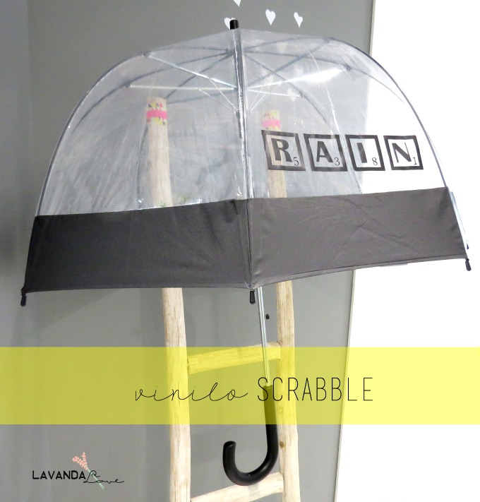 paraguas transparente decorado con vinilo