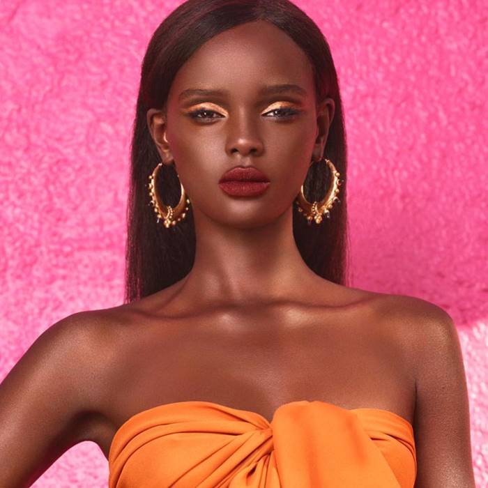 Duckie Thot | Model from Sudan conquers the Internet with its incredible beauty 