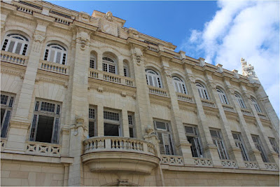 La Habana contada por sus edificios - La letra corta La Habana contada por sus edificios - La letra corta