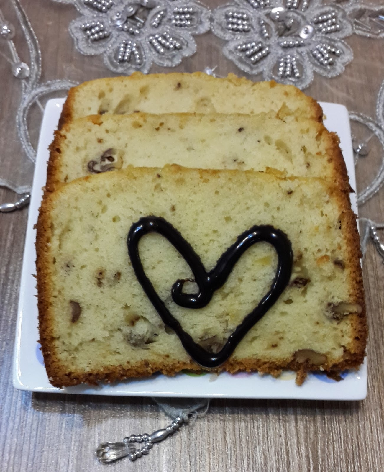 EKMEK YAPMA MAKİNESİNDE KEK