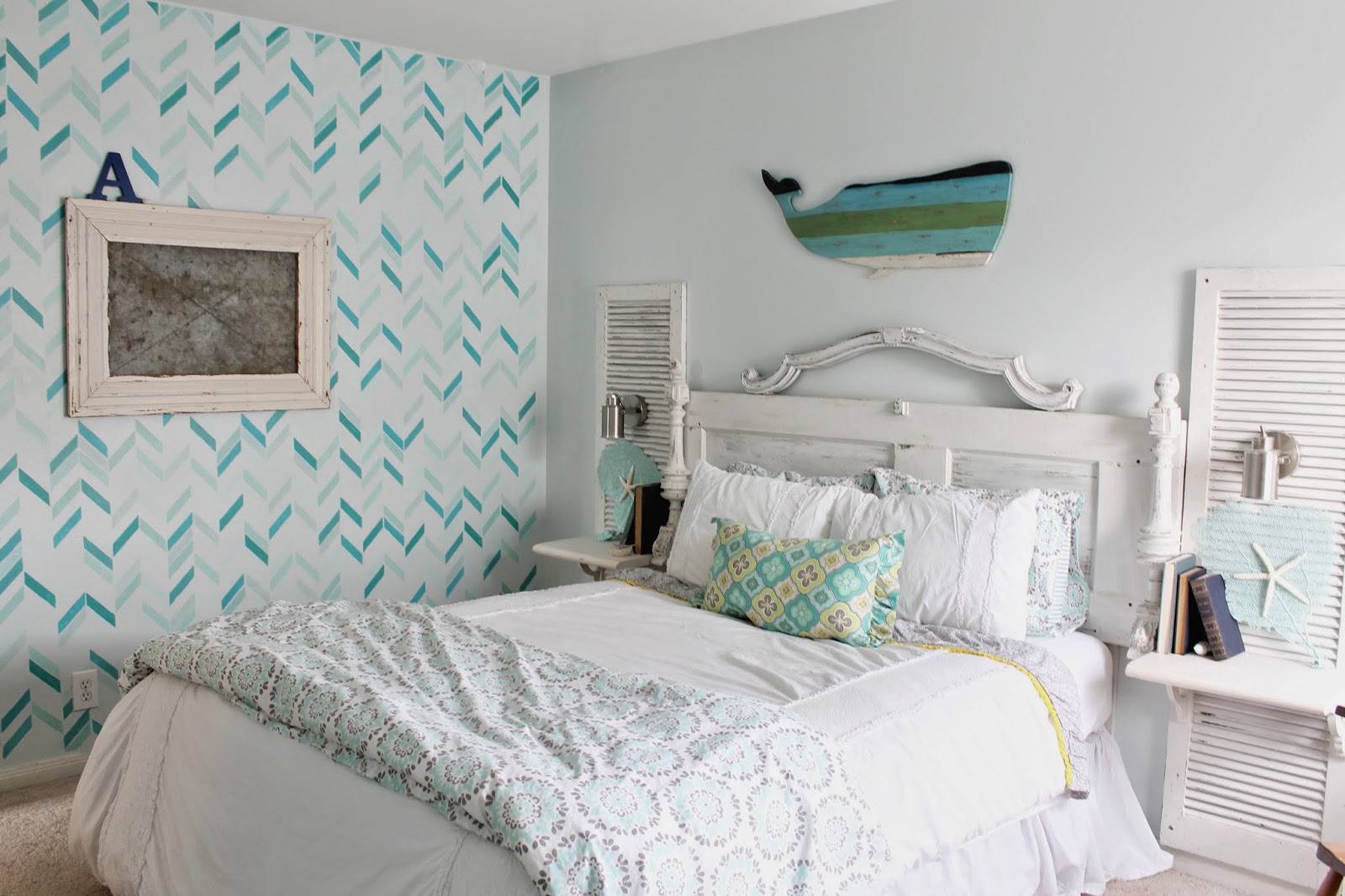 The ragged wren ShabbyBeach Bedroom