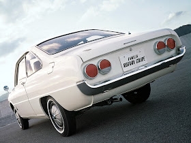 Mazda Familia Rotary Coupe, ciekawy samochód, piękny design, kultowe auto, JDM, japoński, fotki, galeria