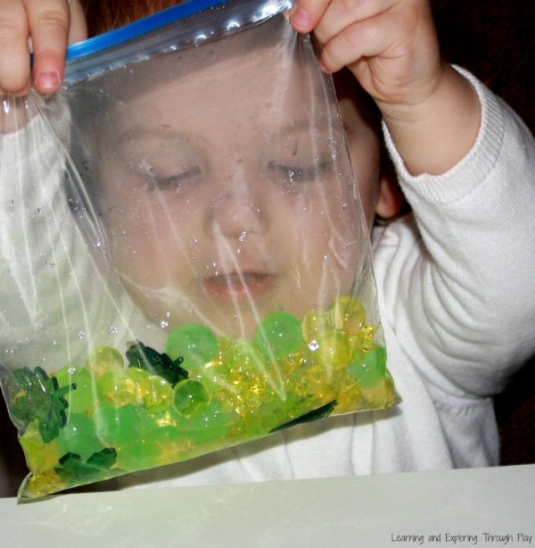 Water beads in a bag {sensory play} - Gift of Curiosity