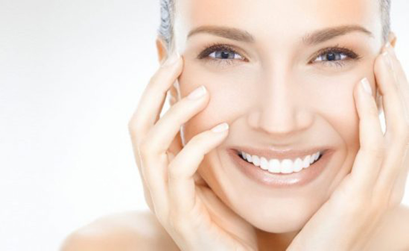 10 Nontoxic Ways to Get Healthy Skin 10 Nontoxic Ways to Get Healthy Skin