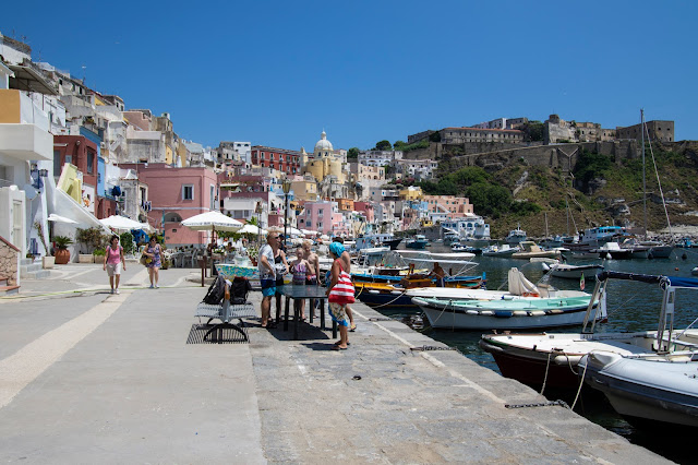 La Corricella-Procida La Corricella-Procida