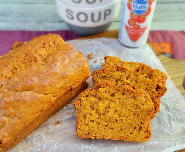 Tomato Basil Bread is the perfect bread to enjoy with soup ! Quick, easy and no kneading recipe. Great as a snack with butter and a slice of cheese too !