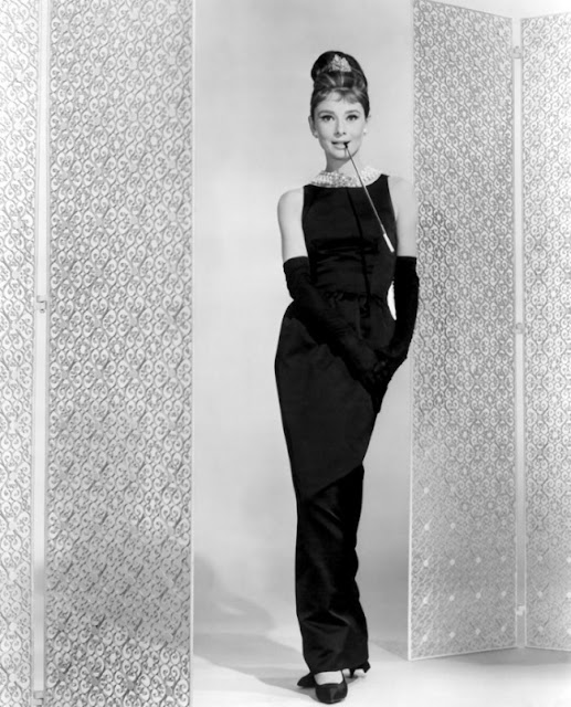 20 vestidos pretos mais icônicos das celebridades elfandarilha