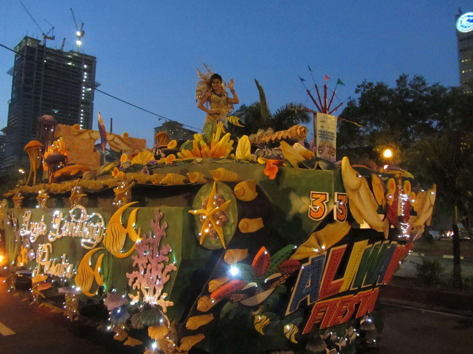 Bisayang Manlalakbay around the Philippines Aliwan Fiesta 2013 Float