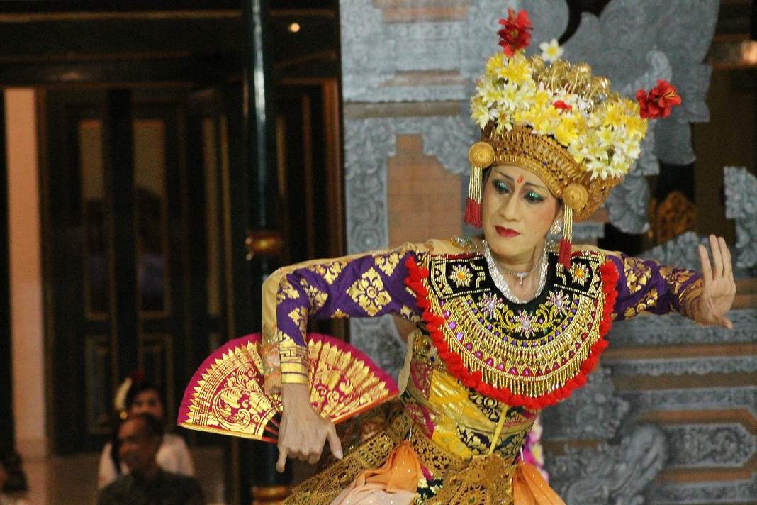 Berita Tentang Didik Nini Thowok Biodata Terbaru