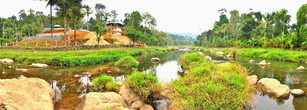 8 bedroom family cottage in munnar with childrens play area