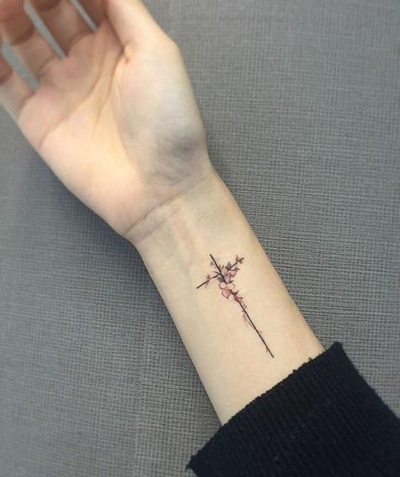270+ Unique Small Tattoo Designs For Girls With Deep