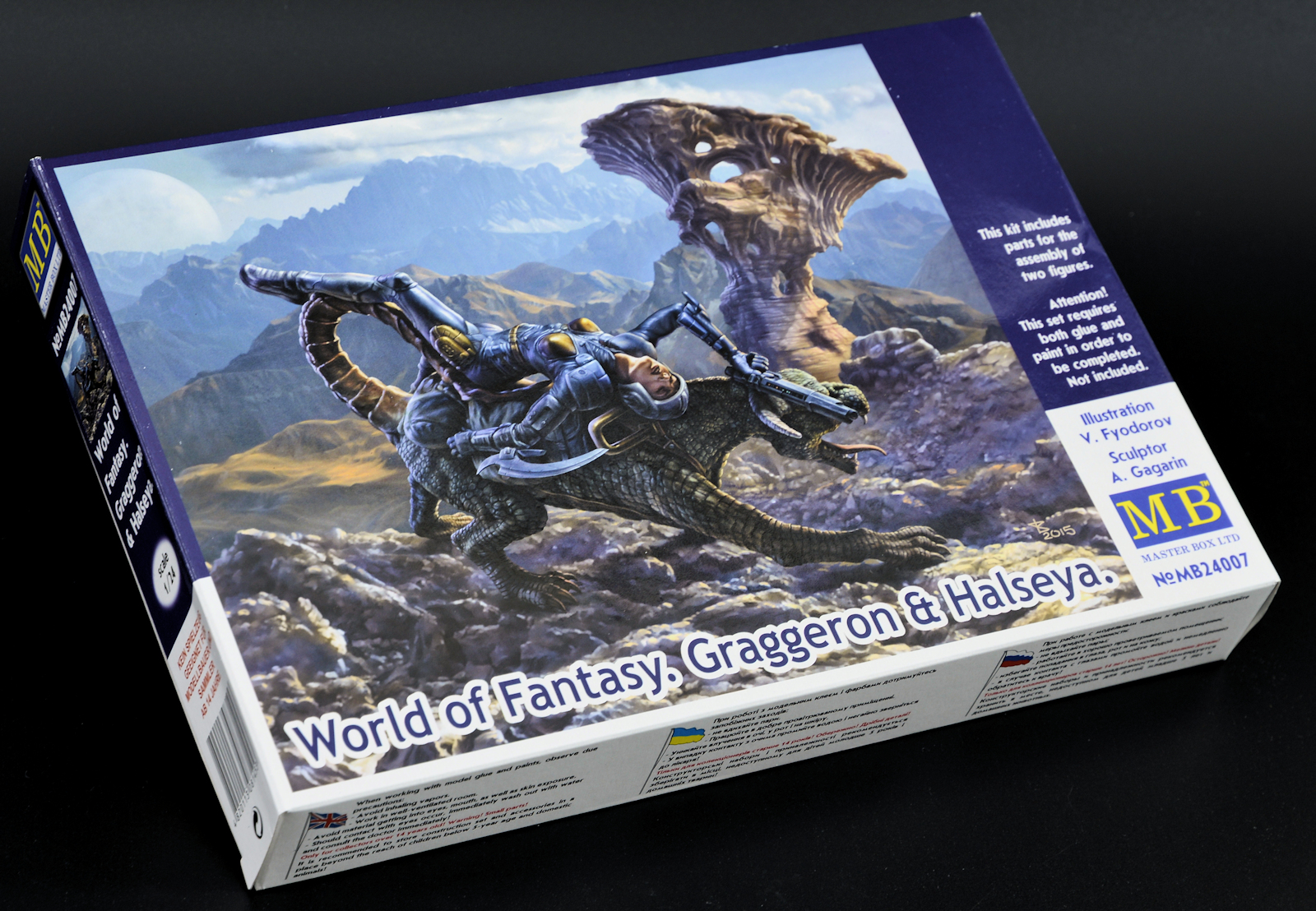World of Fantasy Graggeron & Halseya Female Warrior 1/24 MasterBox 24007 