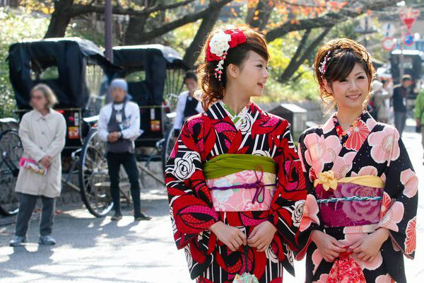 melestarikan budaya itu penting