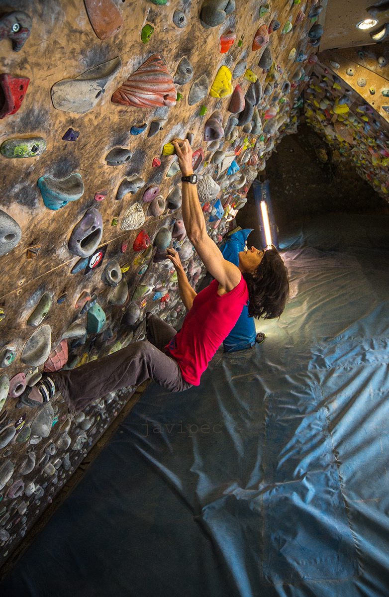 Maximal hangs, Intermittent Hangs (Repeaters) or a Combination. Which 8