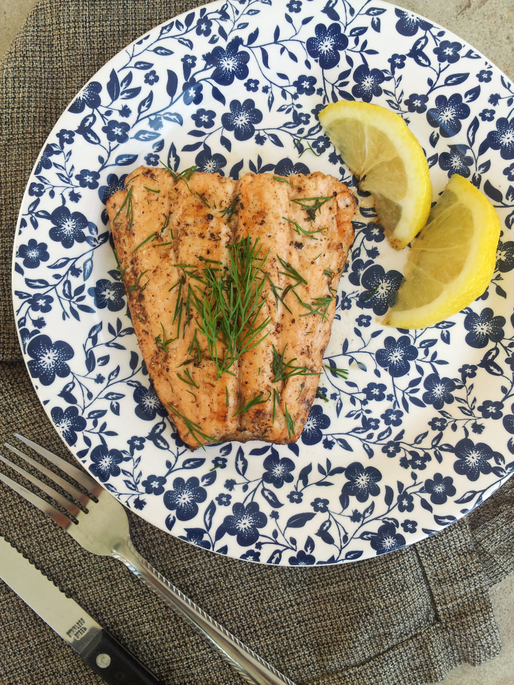 SteakNPotatoesKindaGurl Garlic Lemon Dill Salmon