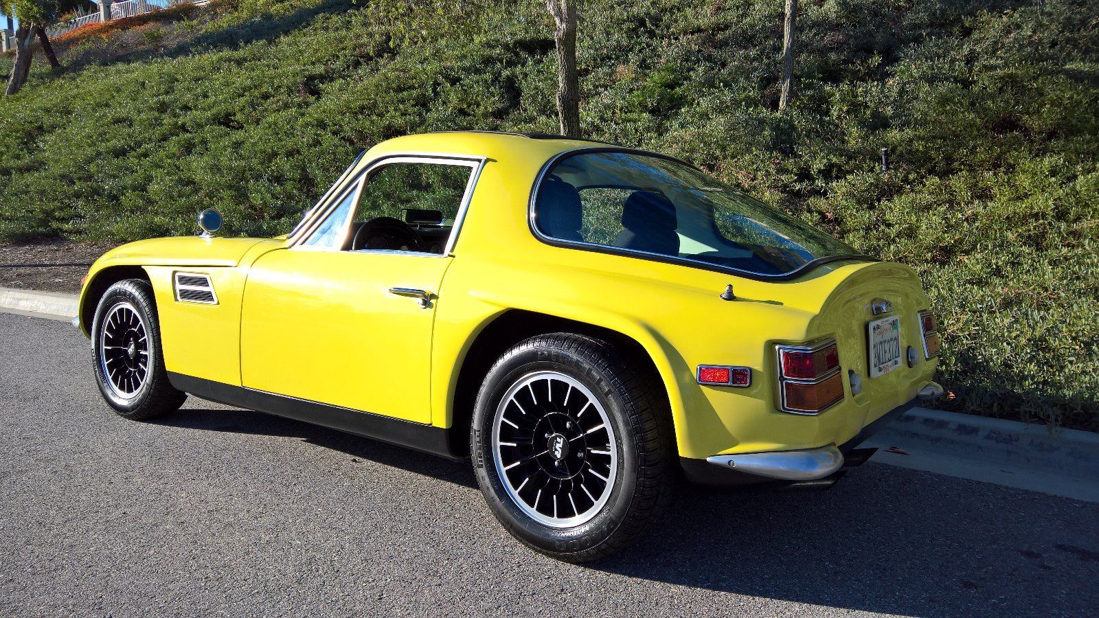 daily turismo auction watch 1972 tvr vixen w alfa romeo daily turismo auction watch 1972 tvr vixen w alfa romeo