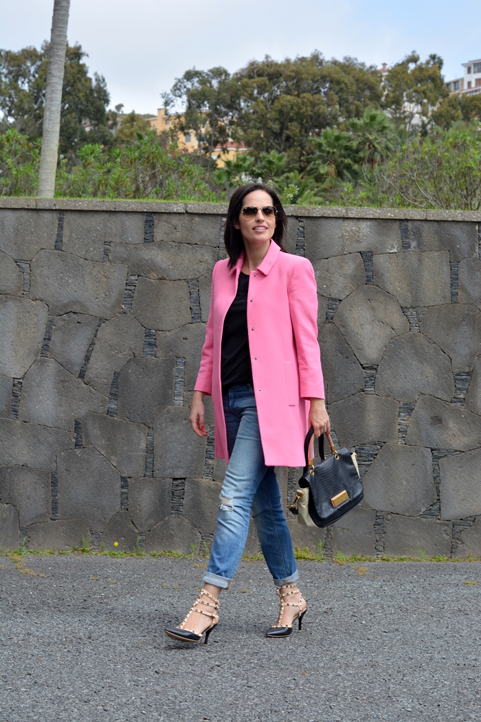 zara-pink-coat-outfit-street-style