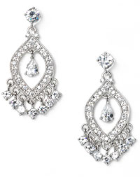 Chandelier earrings |ASheClub.blogspot.com