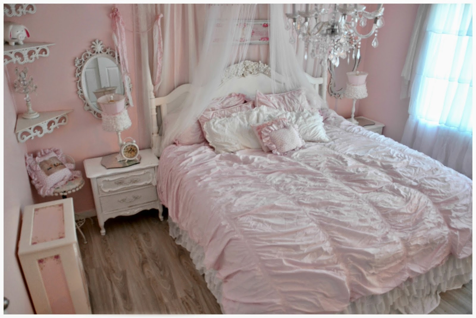 Not So Shabby - Shabby Chic: New bedroom pics with my new peel and ...