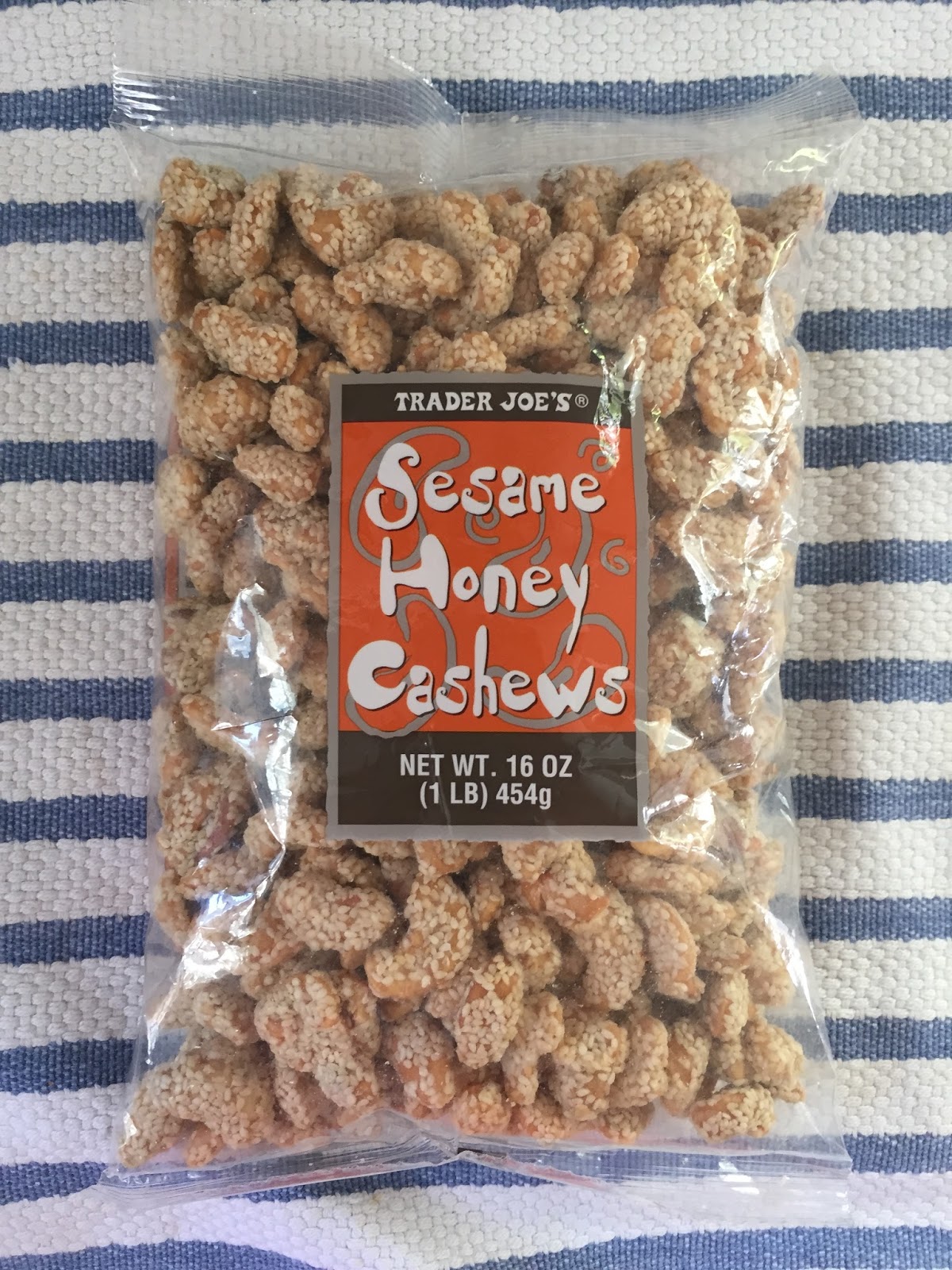 Trader Joe's Mom Delicious Snack Sesame Honey Cashews