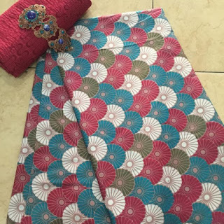 Kain Batik dan Embos 533 a merah maroon Kain Batik dan Embos 533 a merah maroon