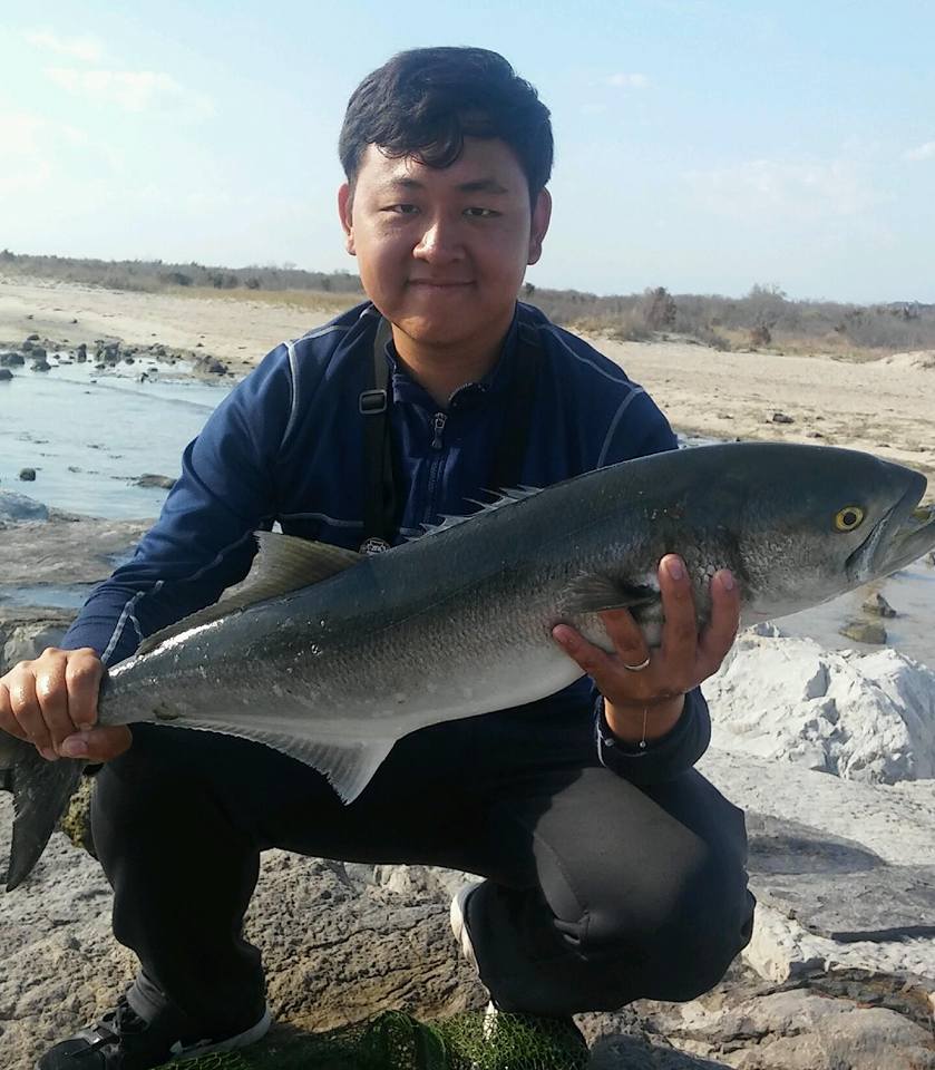 Extreme Philly Fishing Is it Safe to Eat Gator Blues (10lbs)?! Watch