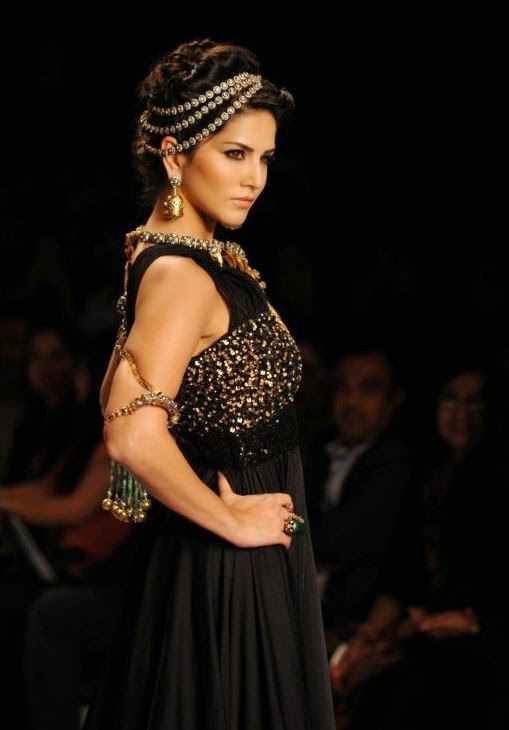 sunny leone ramp walk sunny leone ramp walk