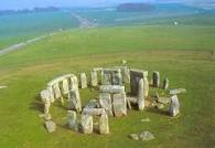 stonehenge-10 tempat misterius di dunia
