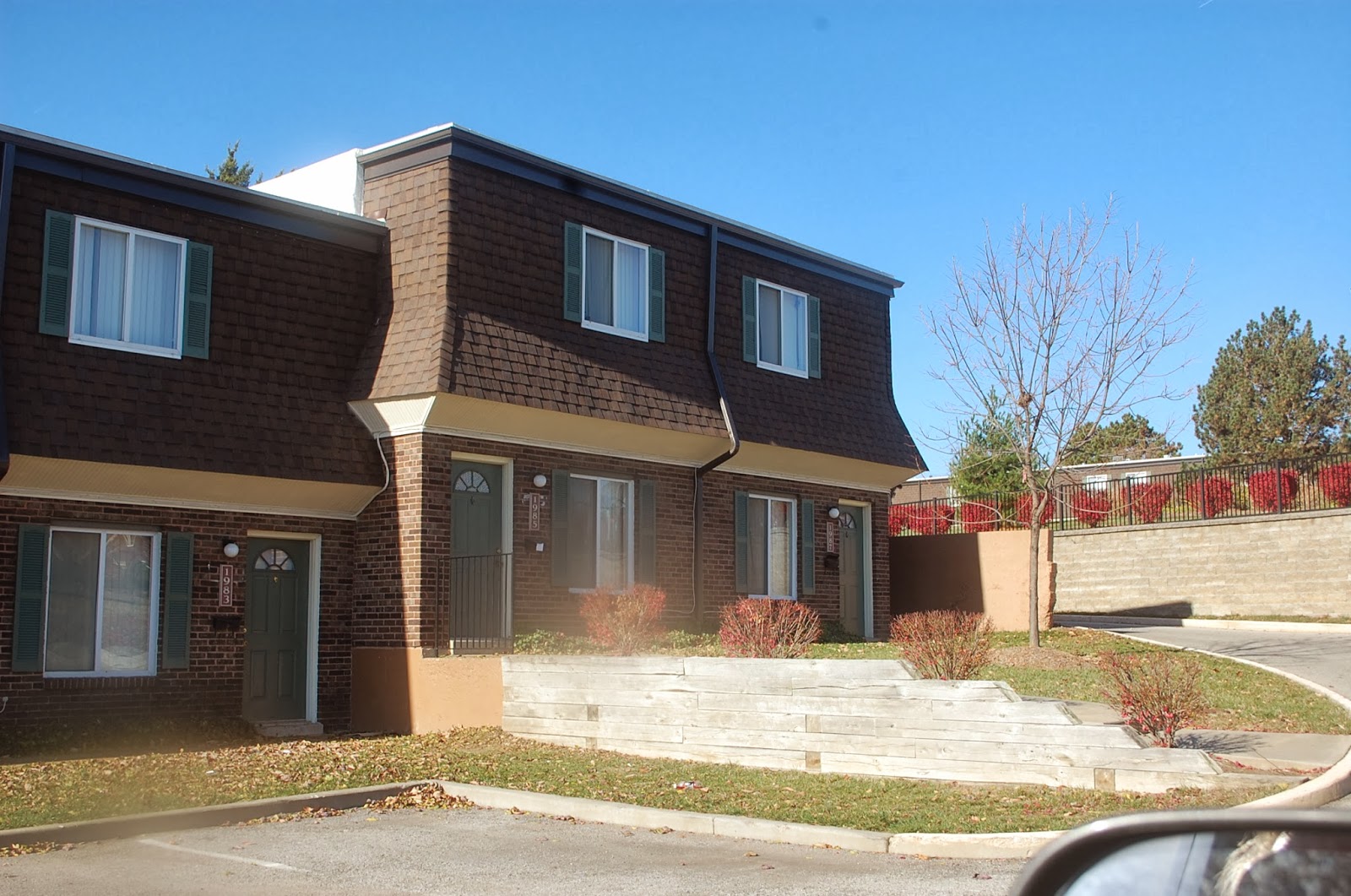 Badmansard Four Corners