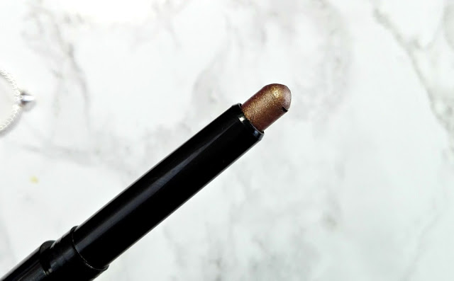 Oriflame The One Color Unlimited Eye Shadow Stick Sahara Bronze Review