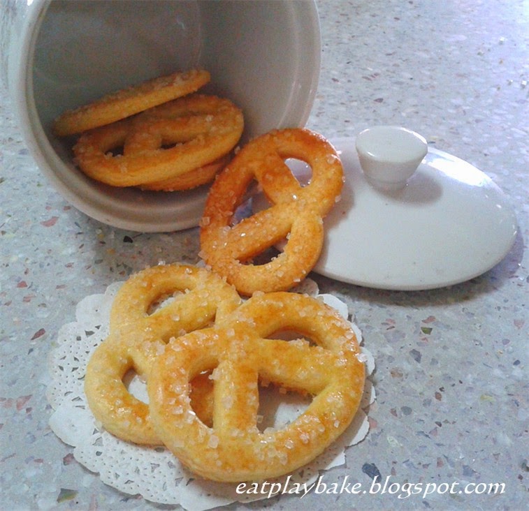 猫兒的天空 Eat.Play.Bake 丹麦牛油曲奇（扭结） Danish Butter Cookies (Pretzel)