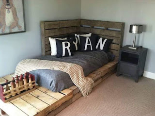 palets de madera para cama y habitacion rustica