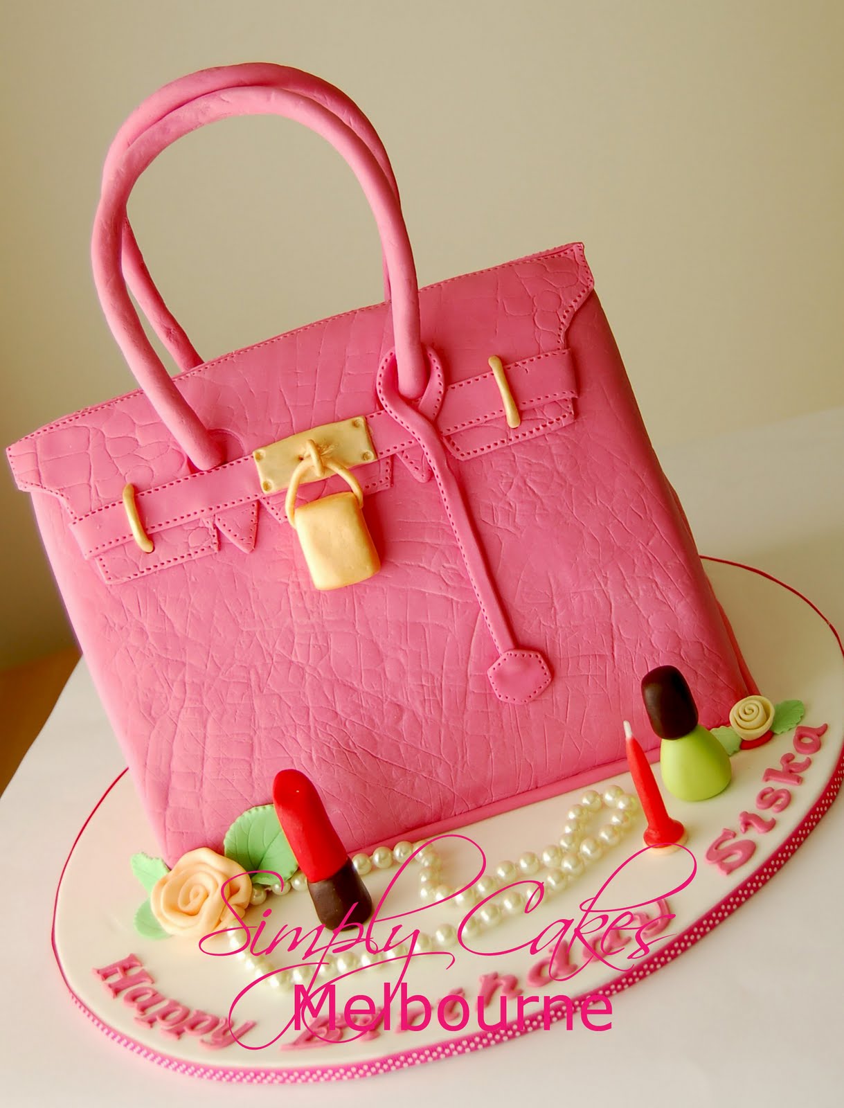Simply Cakes Melbourne: Louis Vuitton Bag cake