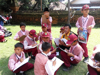 Image result for guru belajar diluar kelas